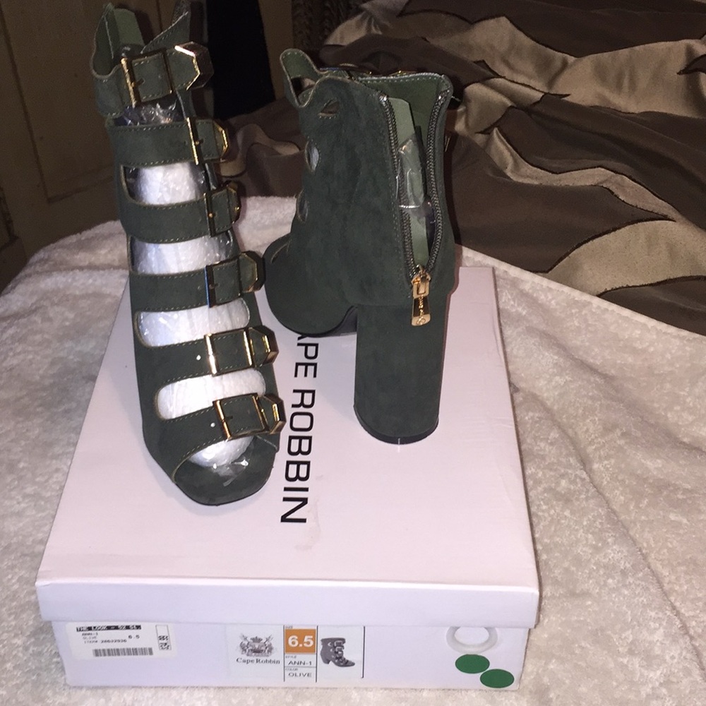 Shoes
